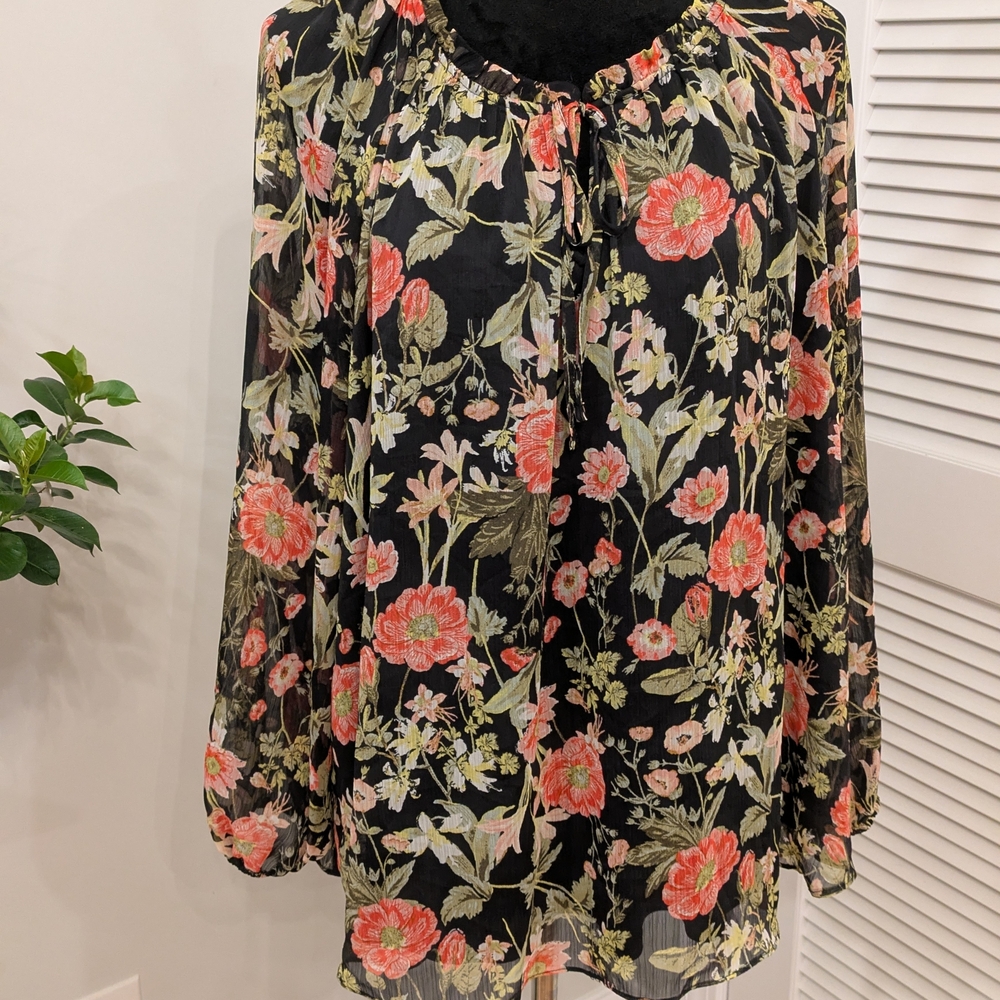 LC Lauren Conrad Black Floral Blouse Size 1X